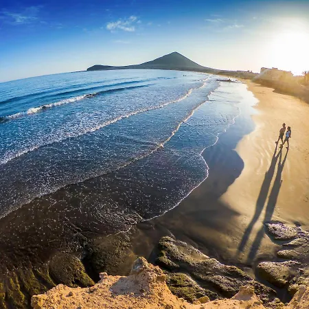 Medano4you Red Square Dream *