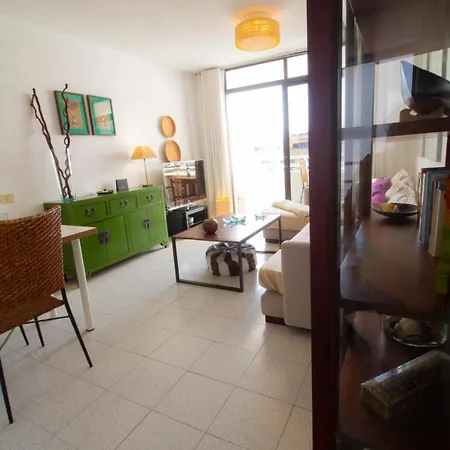 Medano4you Red Square Dream * Ελ Μέντανο